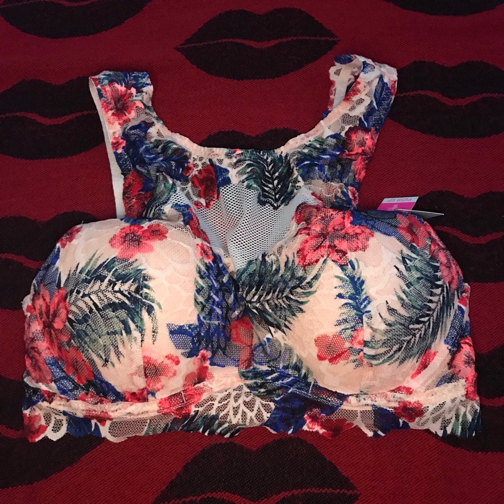 Victoria Secret’s Pink Floral Push-Up Bra